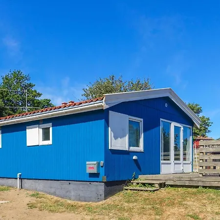 別荘 Awesome In With 1 Bedrooms, Wifi And Outdoor Swimming Pool アリンエ